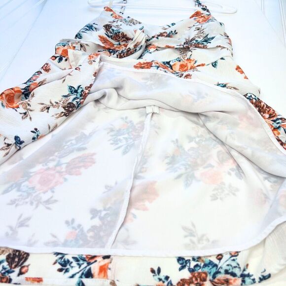 Women's Floral Spaghetti Strap White Mini Dress Size Large. - Picture 12 of 13